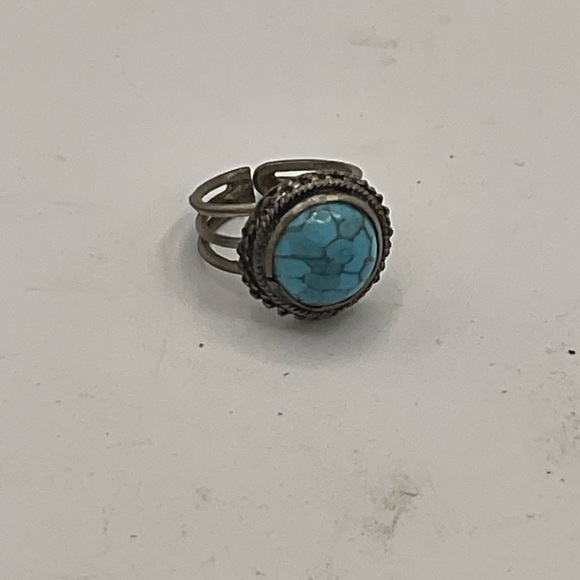 “VINTAGE TURQUOISE RING”. Southwestern Silver Turquoise Ring. - Picture 4 of 9